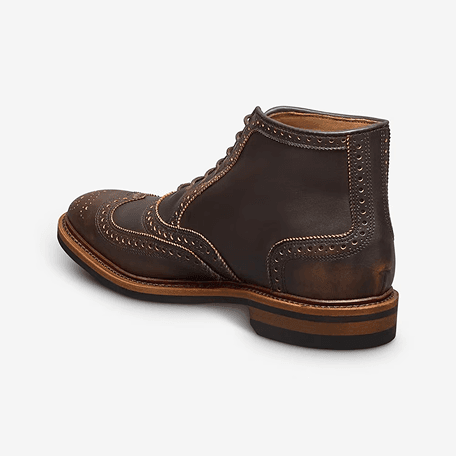 Dress boot detail view